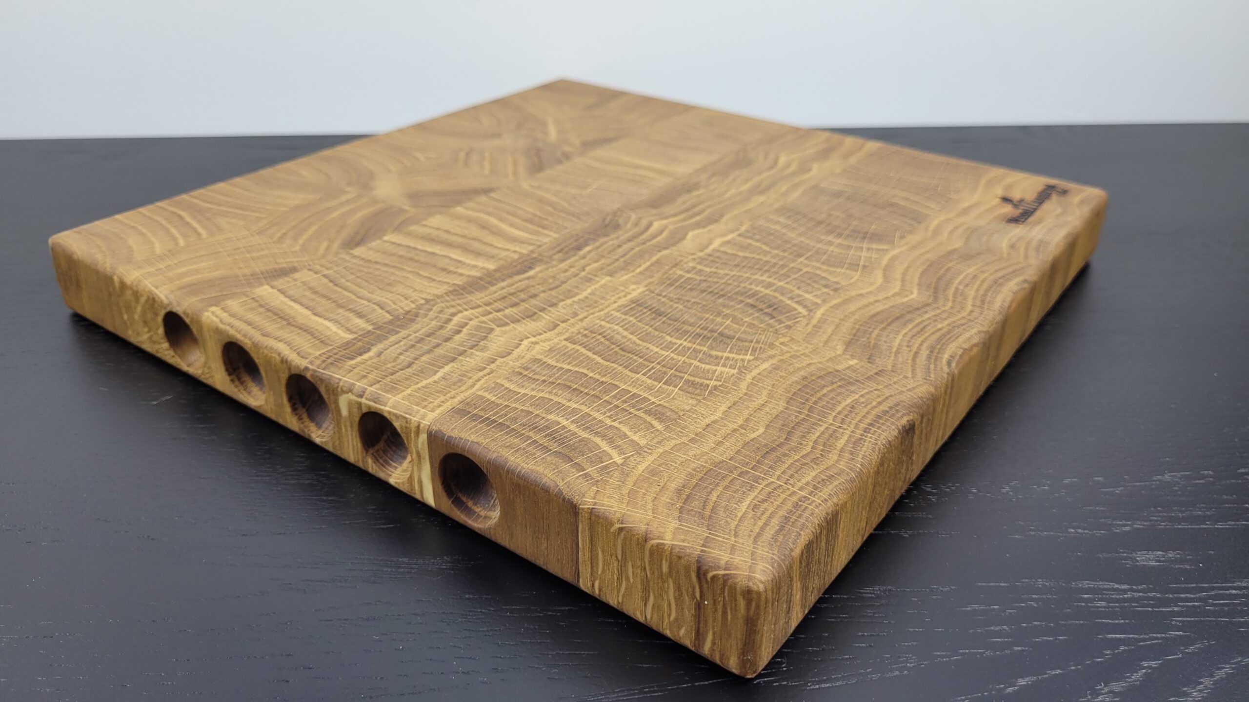 Dębowa deska do krojenia 27x28x3 - obrazek 3