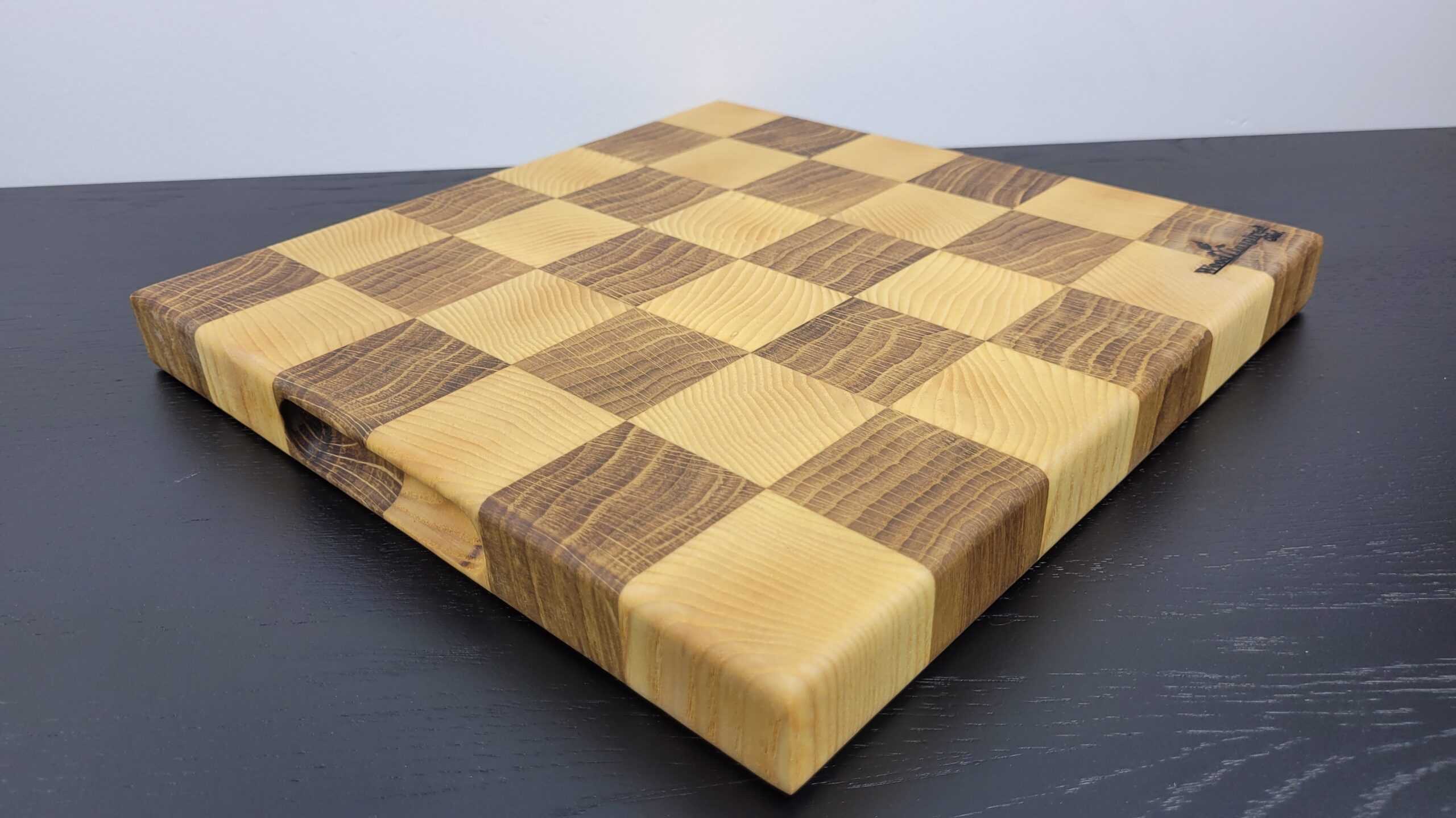 Dębowa deska do krojenia 28x28x3 - obrazek 2