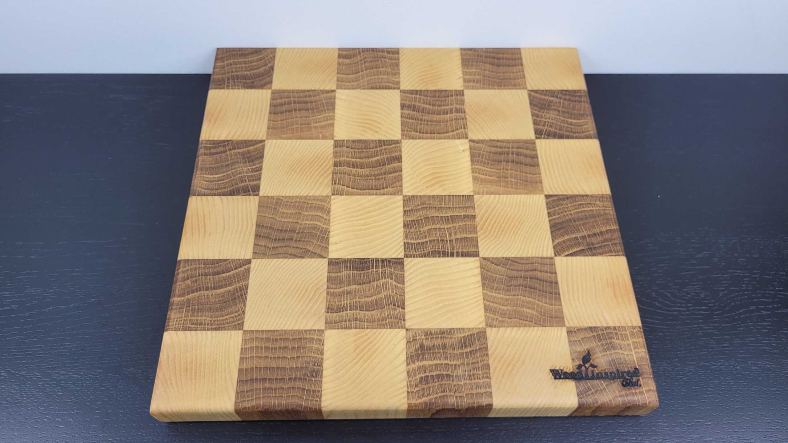 Dębowa deska do krojenia 28x28x3 - obrazek 3