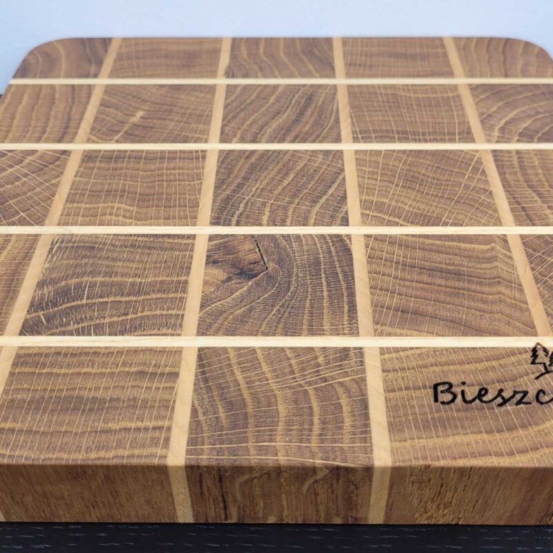 Dębowa deska do krojenia 23x24x3