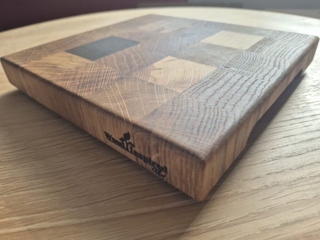 Deska dębowa. lite drewno